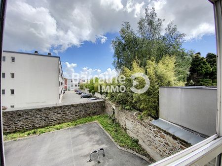 Location appartement à Brest, 2 pièces 44.1m² - Photo 2