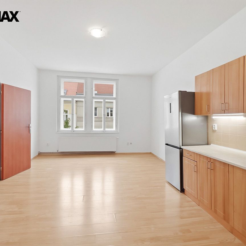 Pronájem bytu 2+kk 57 m² - Photo 1