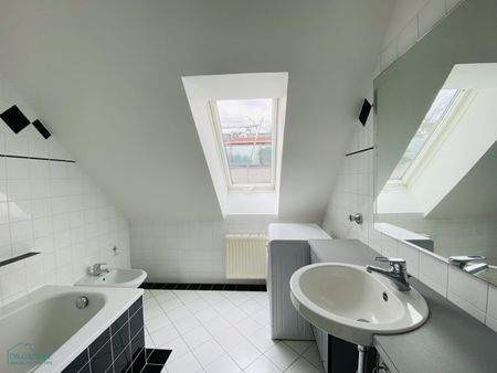MÖBLIERT - FULLY FURNISHED: TERRASSENMIETE - Photo 5