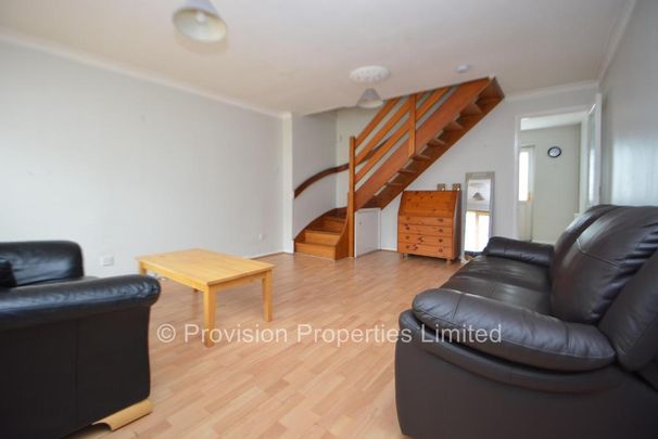 2 bedroom semi-detached house to rent - Photo 1