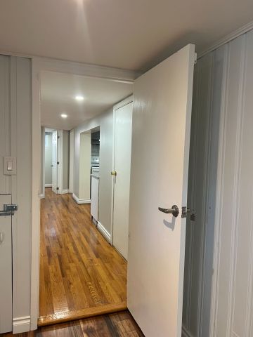 For Lease - 54 Newlands Avenue, Toronto, Ontario - Photo 2