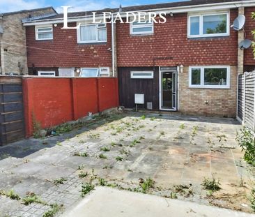 1 bedroom room to rent Chichester Close, Basildon, SS14 - Photo 3