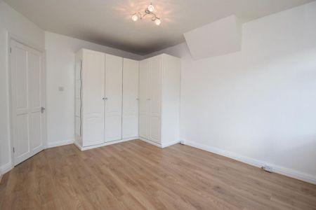 2 bedroom maisonette to rent - Photo 3