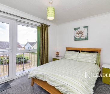 3 bedroom terraced house to rent - Photo 5
