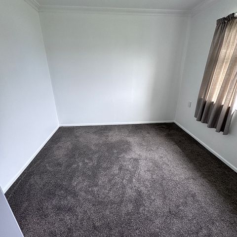 Your New Home Awaits – Fully Upgraded 3 Bedroom - Photo 1