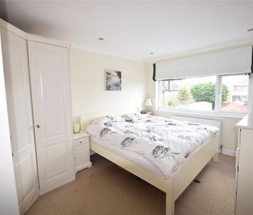 Tilstone Avenue, Eton Wick, Windsor,SL4 - Photo 3