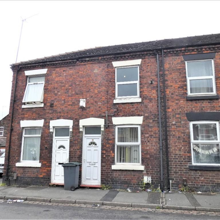 2 bedroom terraced house to rent - Photo 1