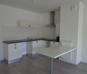 Location Appartement 2 pièces 50m² CLERMONT FERRAND 63000 - Photo 4