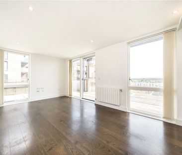 Handley Drive, London, SE3 9BW - Photo 4