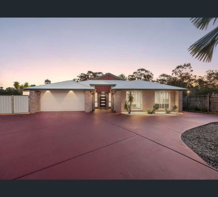 8 Echidna St, Deebing Heights, Qld 4306 - Photo 2