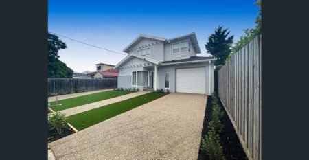 Luxury in Newtown - Photo 4