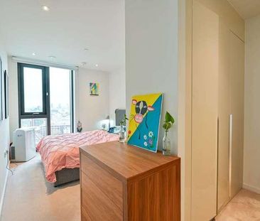 St Gabriel Walk, Elephant And Castle, SE1 - Photo 4