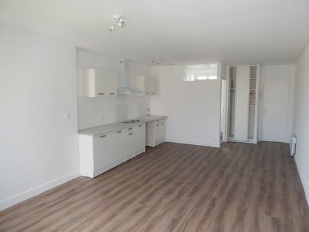 Location Appartement 1 pièce 34m² BORDEAUX 33000 - Photo 4