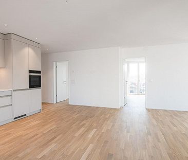 Moderne 4.5-ZWG im Herzen von Neuhausen! - Foto 2