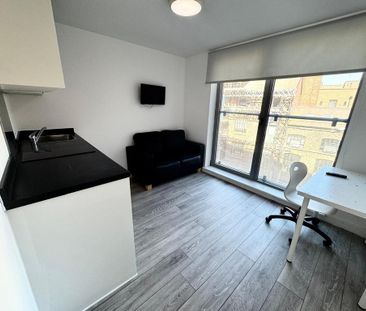 Studio to rent - Photo 3