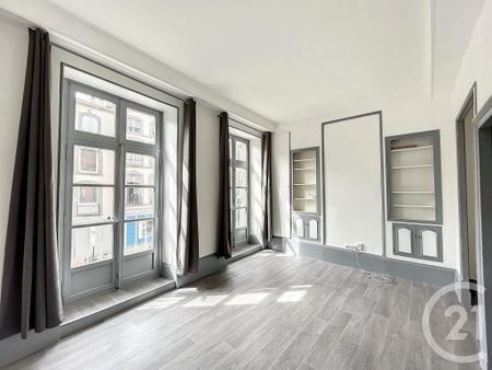 Location Appartement 1 pièce 41m² RIOM 63200 - Photo 4