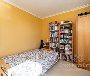 2 bedroom semi-detached house to rent - Photo 5