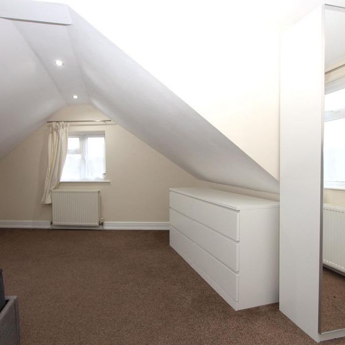 House share to rent - Photo 1