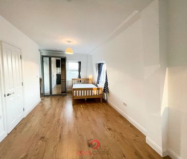 Studio Flat, Holloway Road, N7 - Photo 1