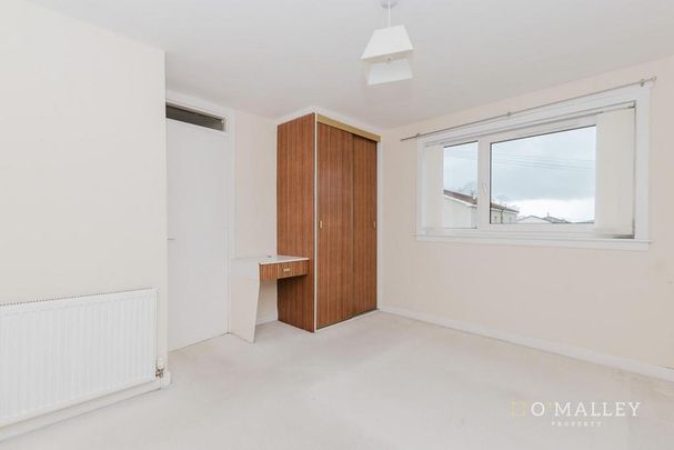 2 bedroom end of terrace house to rent - Photo 1