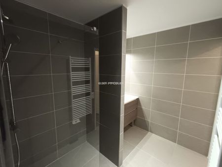 Location - appartement - 65.01 m² - 3 Pièces - Photo 5