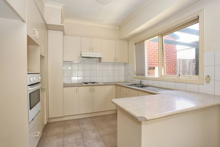 130 Hope Street, Brunswick VIC 3056 - Photo 3