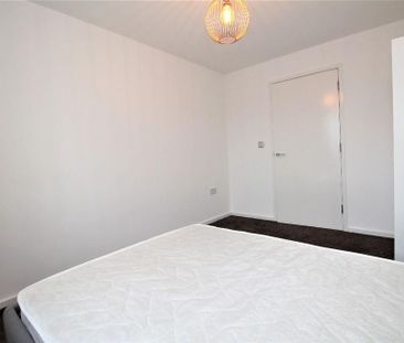 2 bedroom apartment to rent - Photo 6