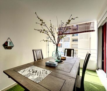 Location Appartement 2 pièces 55m² ST DENIS 97490 - Photo 6