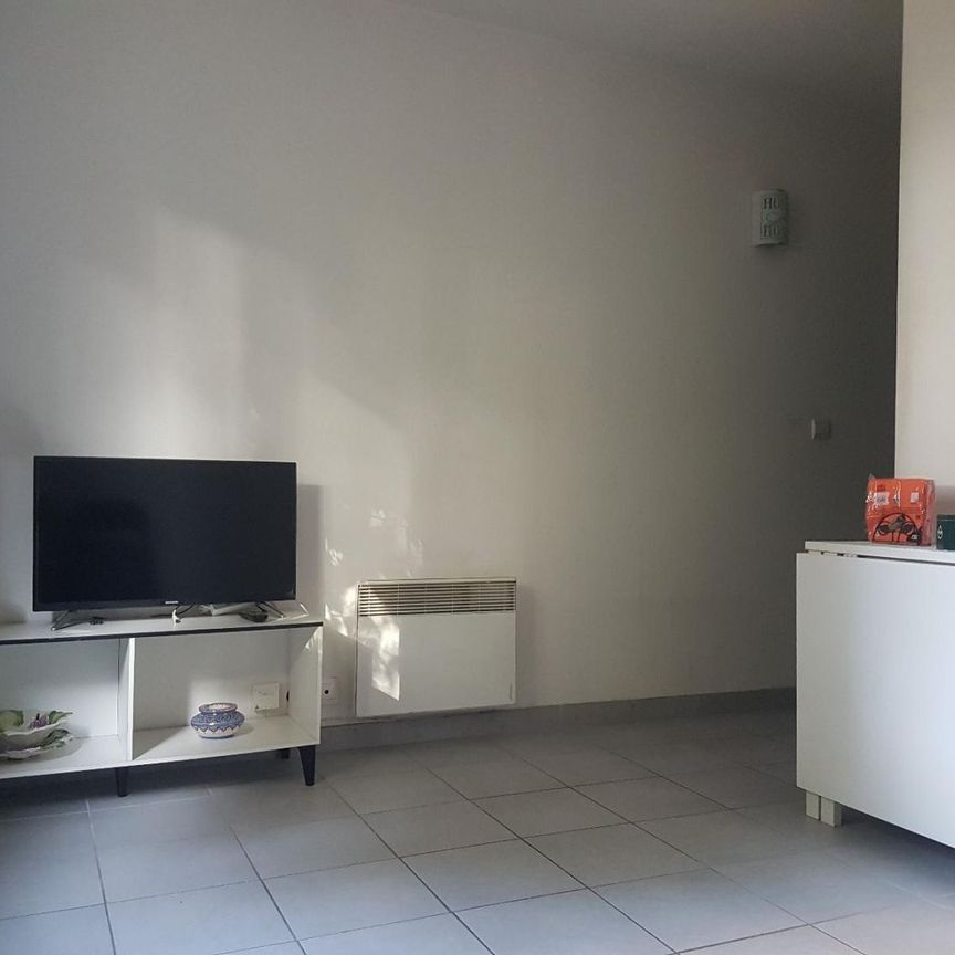 Appartement Aix-en-provence - 1 pi�ce(s) - 15.33 m2, - Photo 1