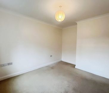 Station Approach - Photo 5