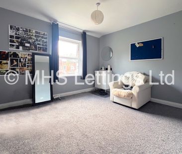 1 Bedroom Bedsit for rent in Midland Road - Photo 3