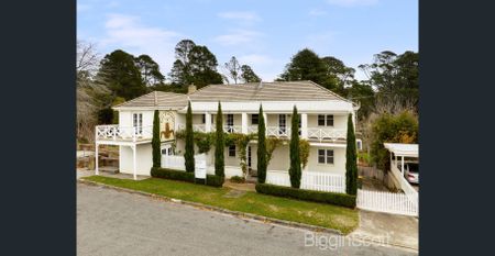 APARTMENT LIVING ON LAKE DAYLESFORD - Photo 5