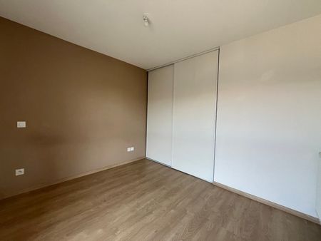 Location Maison 4 pièces 90m² TOULOUSE 31100 - Photo 5