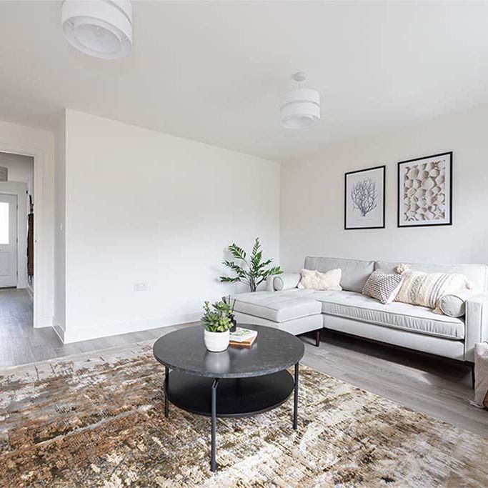 3 bedroom semi-detached house to rent - Photo 1