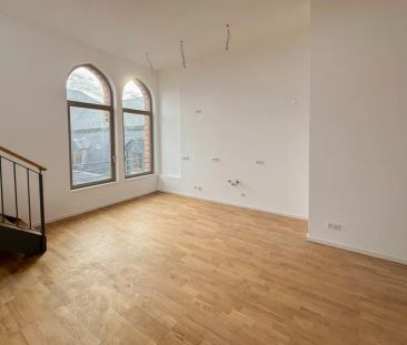 Erstbezug-Hochwertige drei Zimmerwohnung mit Dachterrasse im histor... - Photo 1