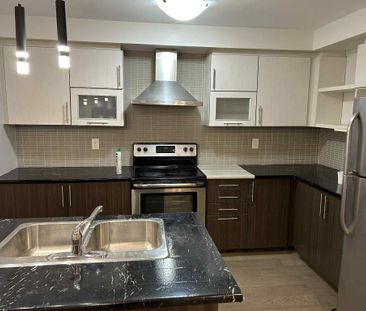 For Lease - 4 Givemay Street, Brampton, Ontario - Photo 5