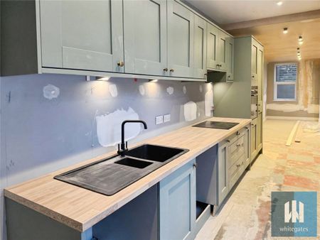 The Old Red Lion, 5 Market Place, Marsden, Huddersfield, HD7 - Photo 3