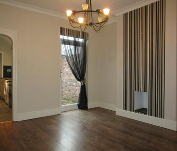 2 bedroom terraced house to rent - Photo 1