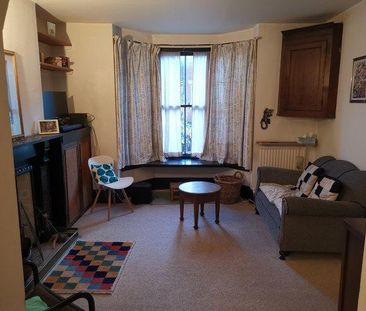 1 bedroom in a house share to rent - Photo 1