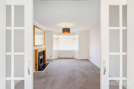 3 bed mid-terraced house to rent in Audley Avenue, Torquay, TQ2 - Photo 2