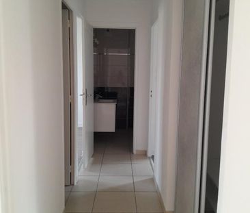 Location Appartement 4 pièces 66m² ANNECY 74000 - Photo 5