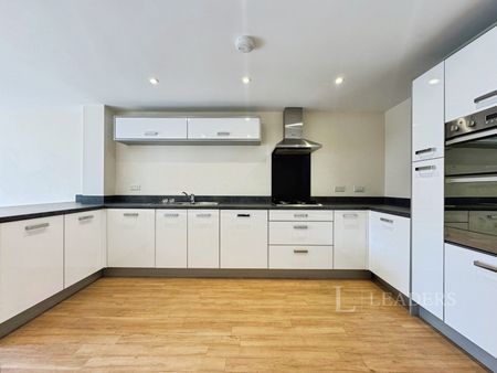 4 bedroom house to rent Willowcroft Way, Cringleford, Norwich, NR4 - Photo 5