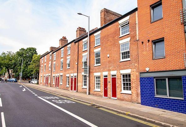 1 bedroom townhouse to rent - Photo 1
