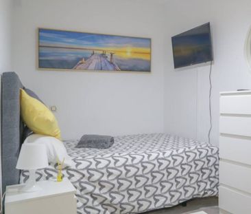 Calle del Puerto Alto, Madrid, Community of Madrid 28053 - Photo 2