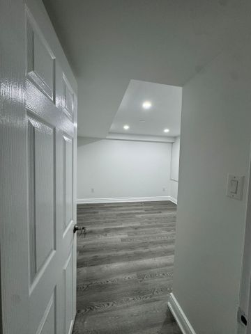 For Lease - 155 Nearna Drive, Oshawa, Ontario - Photo 5