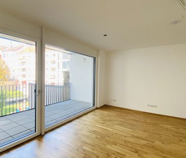 / ZWEI ZIMMER / INNENHOFSEITIG AUSGERICHTET / MODERNE ANLAGE / VERF... - Photo 1