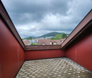 Maisonette-Dachwohnung mit Terrasse im Westen der Stadt - Photo 4