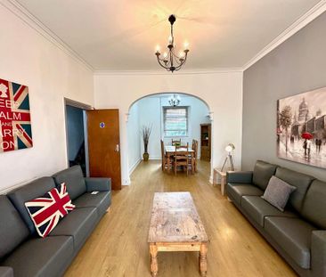 5 bedroom terraced house to rent - Photo 2