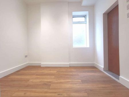 Salusbury Road, Queens, NW6 - Photo 2