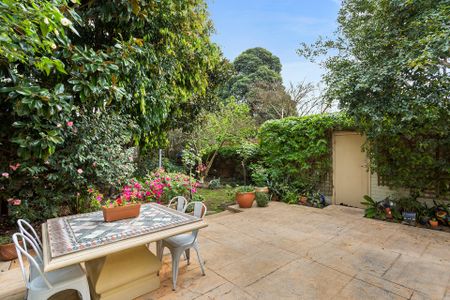 38 Longview Road, Balwyn North - Photo 3